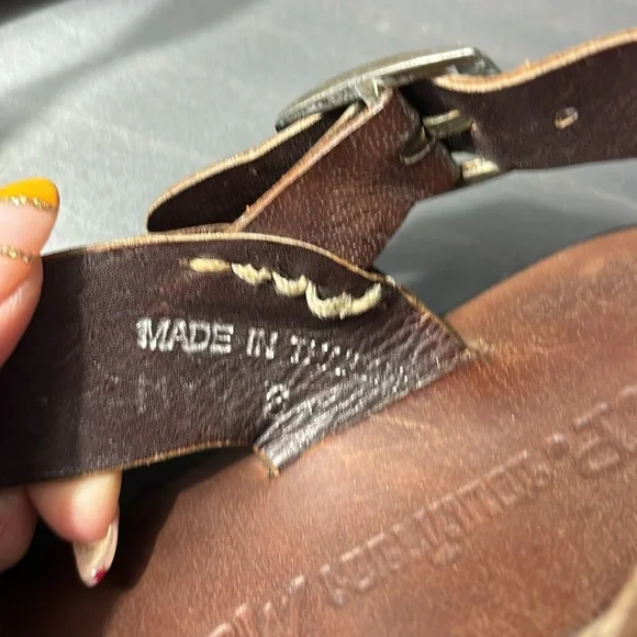 Brown leather sandals - Picture 6 of 12